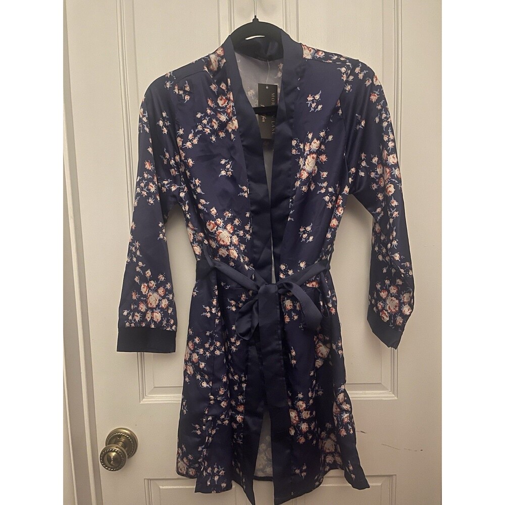 NWT Morgan Lane Women’s Exclusive Designer Navy 100% Satin Floral Robe Size S/M